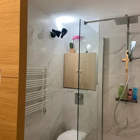 A Maxime 20 M² Avec Piscine Partagee Apartamento *
