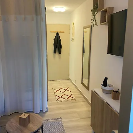 A Maxime 20 M² Avec Piscine Partagee Sainte-Maxime